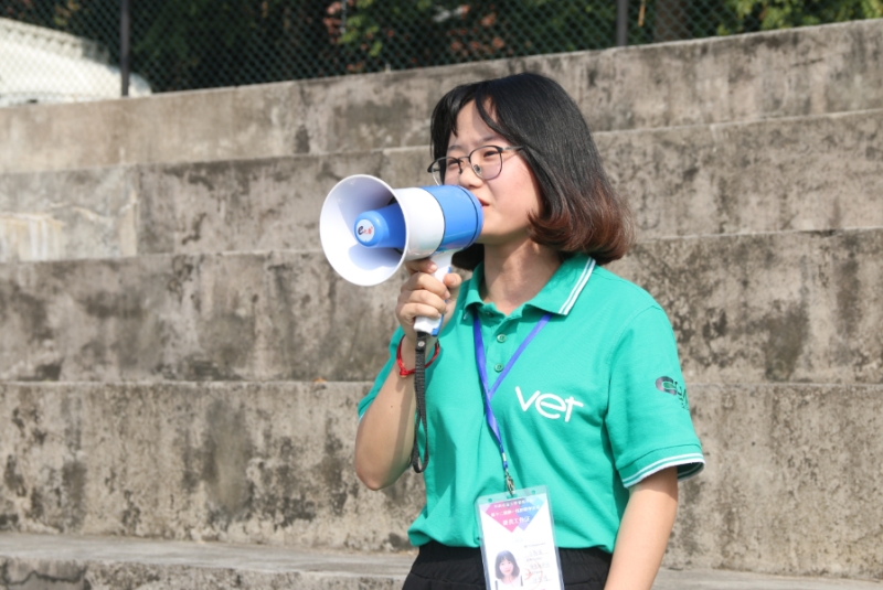 立严谨态度 唱团结之歌 ——兽医k8体育平台第十二届第一任团委学生会新干事培训